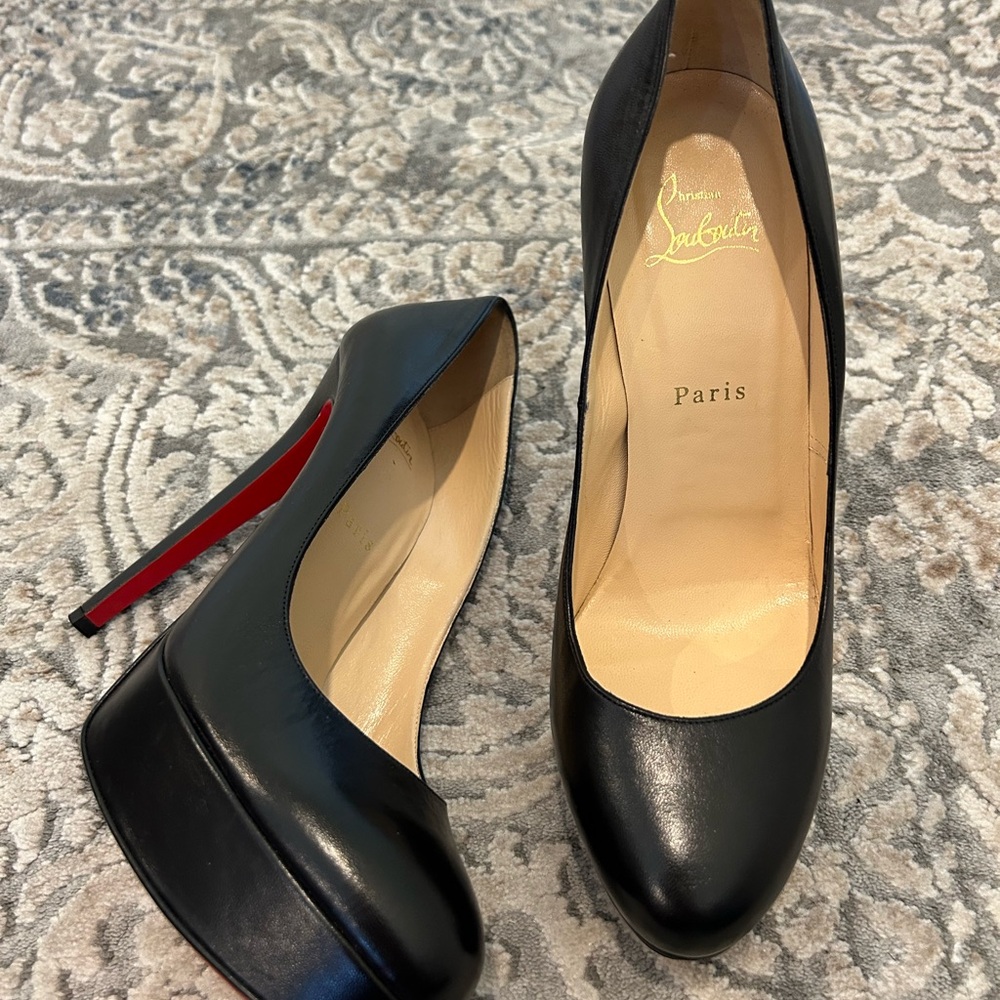 Louboutin Bianca 140mm pumps